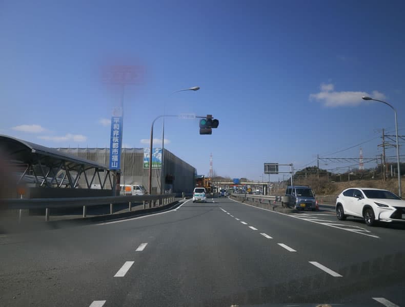 JR山陽本線大門駅を通過し国道2号線を西へ進みます。